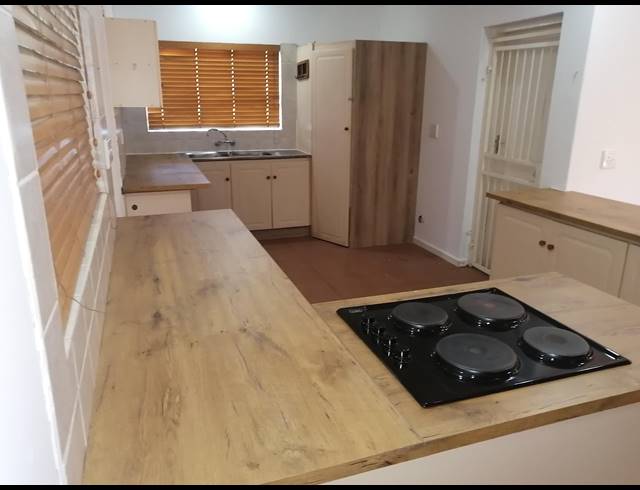 3 BEDROOM TOWNHOUSE TO LET IN BO-DORP